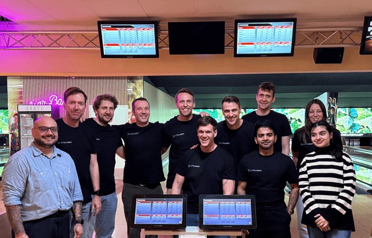 Das Edtelligent-Team beim Bowling