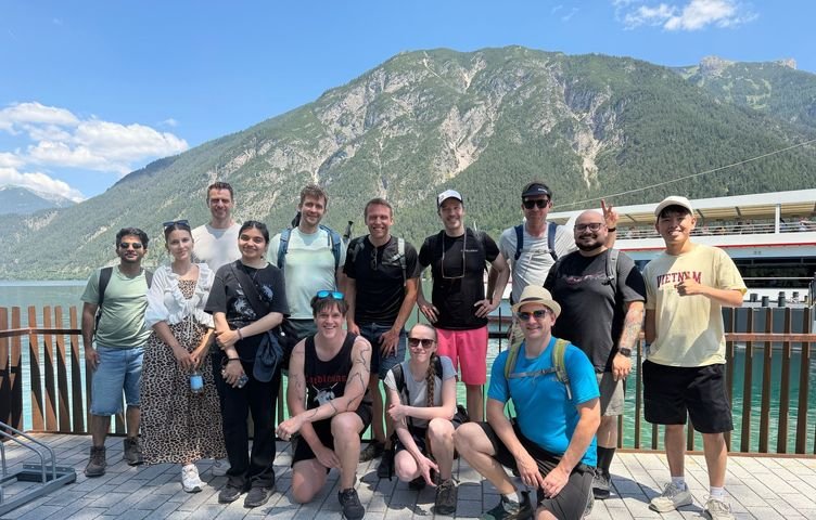 Das Edtelligent-Team beim Teamausflug am Achensee